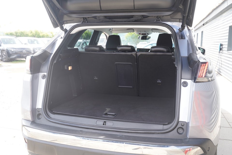 Peugeot 3008 1,6 Hybrid Selection Sport Limited EAT8 5d