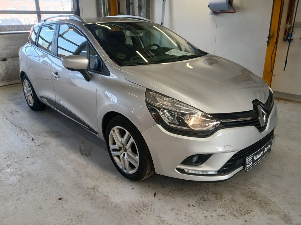 Renault Clio IV 0,9 TCe 90 Zen Sport Tourer 5d