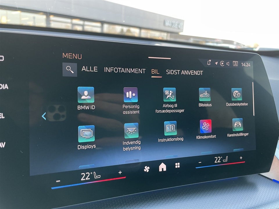 BMW iX1 eDrive20 M-Sport 5d