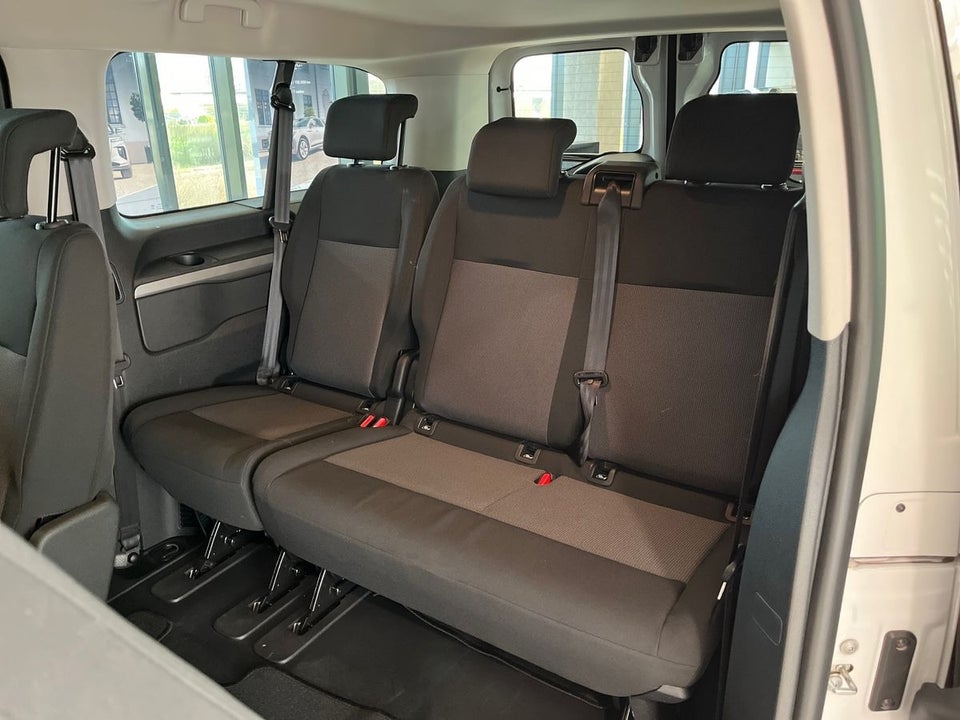 Toyota ProAce Verso 75 Long Shuttle 5d