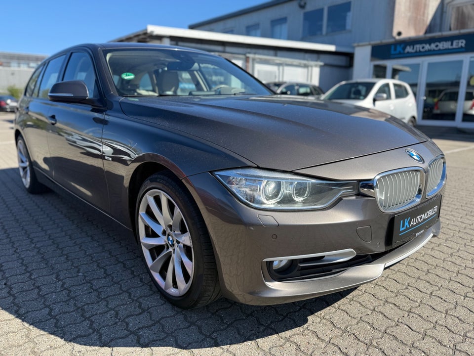 BMW 320d 2,0 Touring aut. 5d