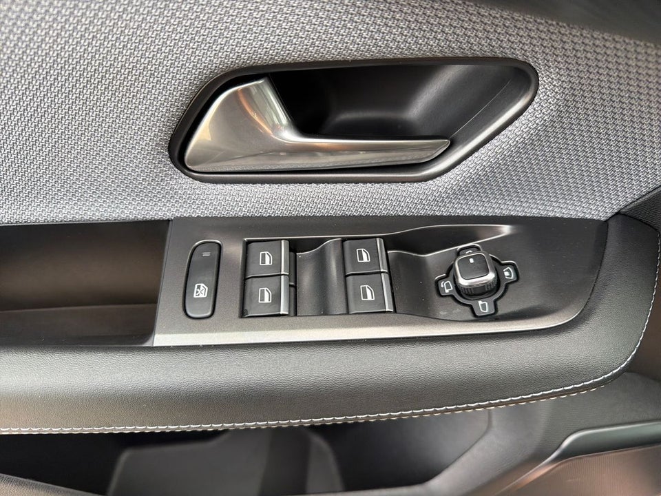 Opel Grandland-e 73 GS Sky 5d