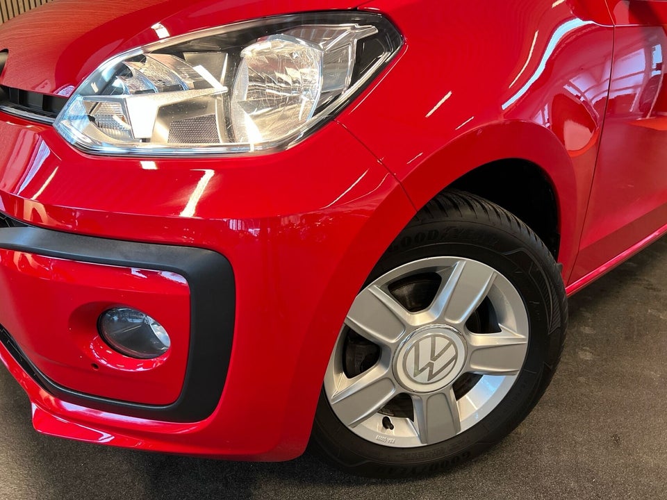 VW Up! 1,0 MPi 65 Move Up! BMT 5d