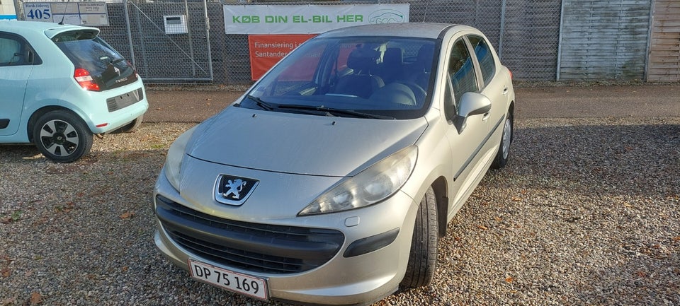 Peugeot 207 1,4 VTi Comfort+ 5d