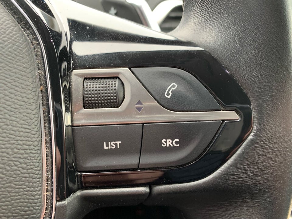 Peugeot 3008 1,2 PureTech 130 Allure Pack EAT8 5d