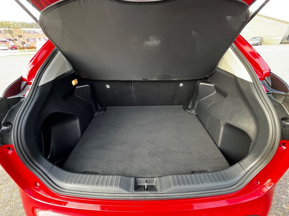 Toyota Yaris Cross 1,5 Hybrid Active Tech e-CVT 5d