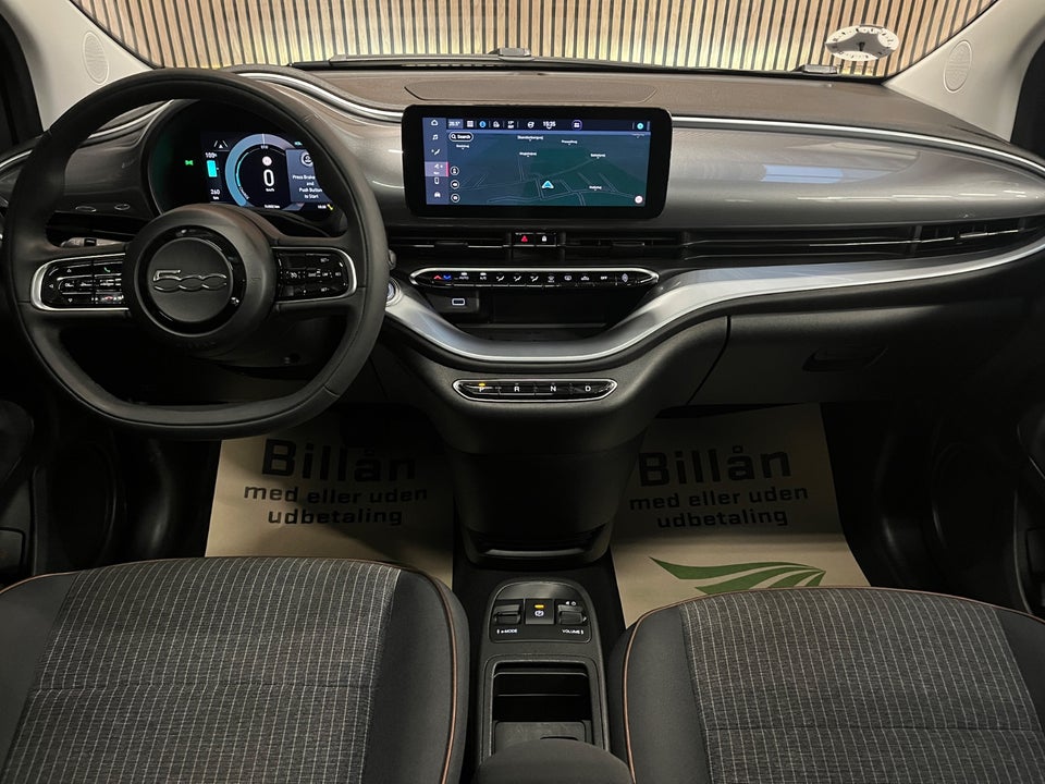 Fiat 500e 42 Icon 3d