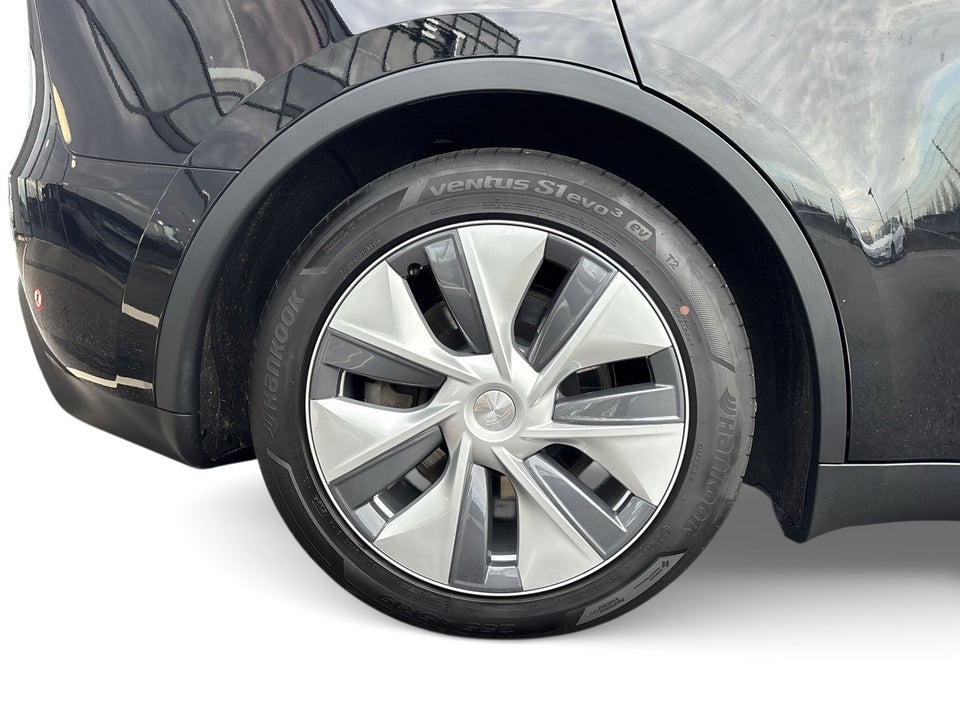 Tesla Model Y Long Range RWD 5d