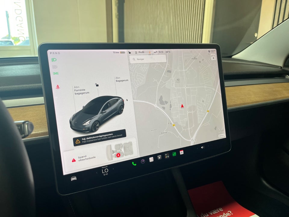 Tesla Model 3 Standard Range+ RWD 4d