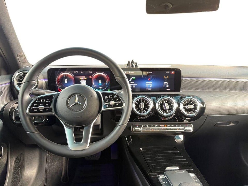 Mercedes A250 e 1,3 Progressive aut. 4d