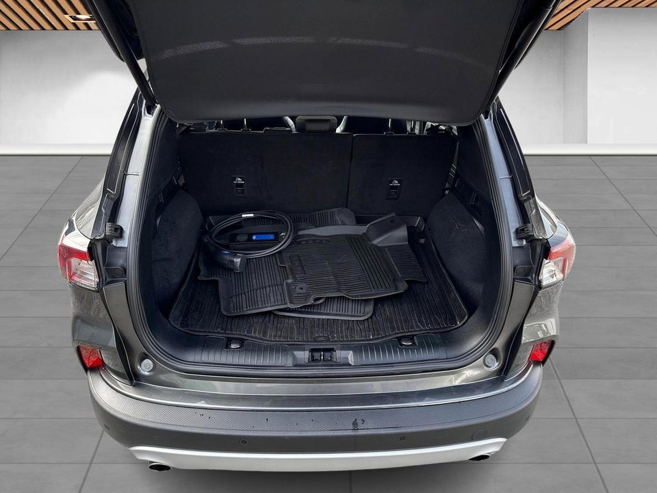 Ford Kuga 2,5 PHEV Titanium X CVT 5d