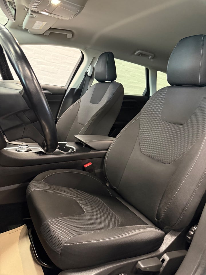 Ford Mondeo 2,0 EcoBlue Titanium stc. aut. 5d