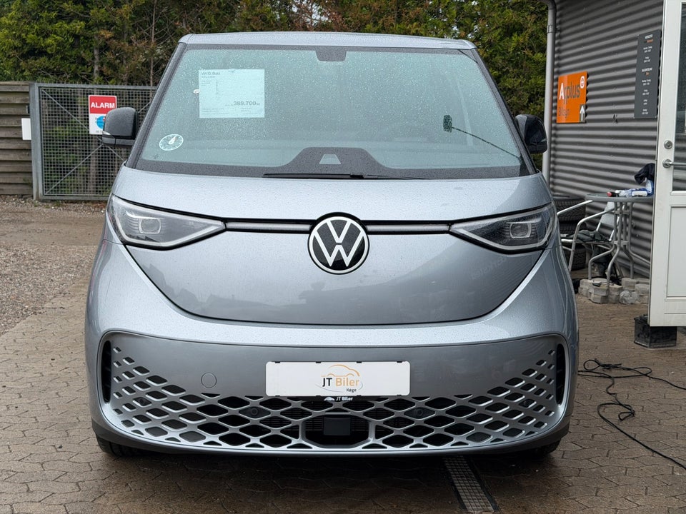 VW ID. Buzz 79 Pro SWB 5d