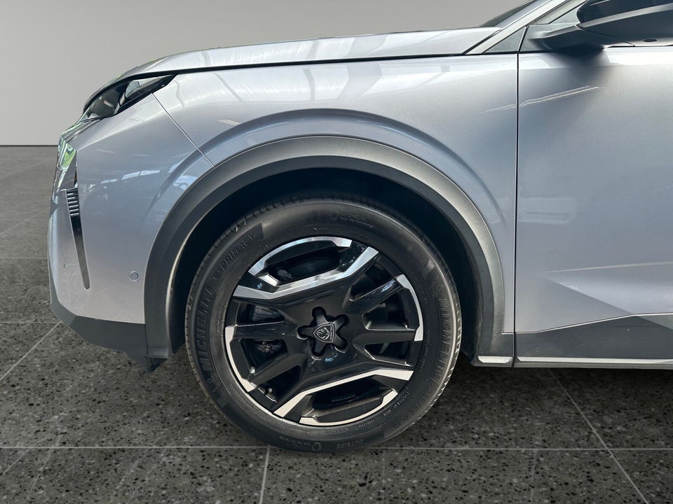 Peugeot e-5008 77 Allure Pack 7prs 5d