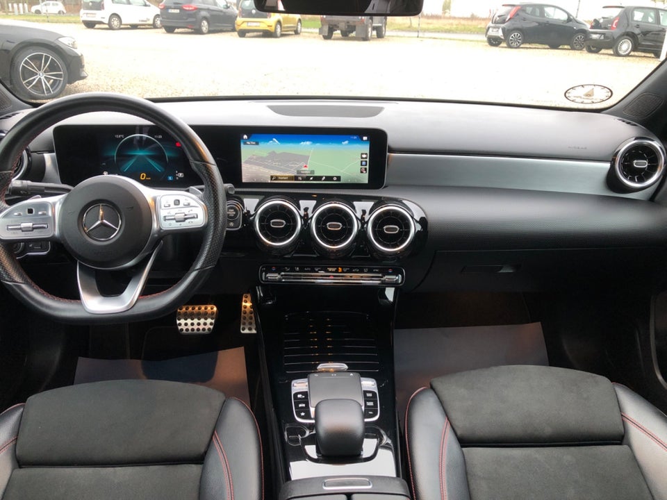 Mercedes A200 1,3 AMG Line aut. 4d