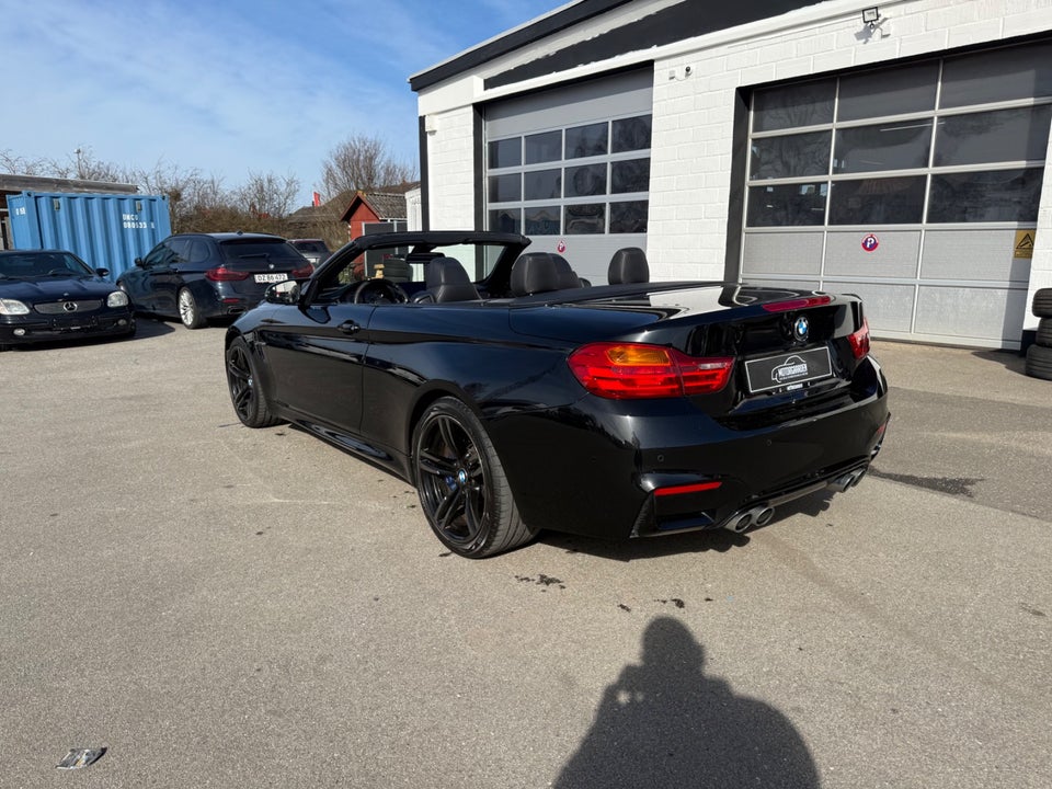 BMW M4 3,0 Cabriolet aut. 2d