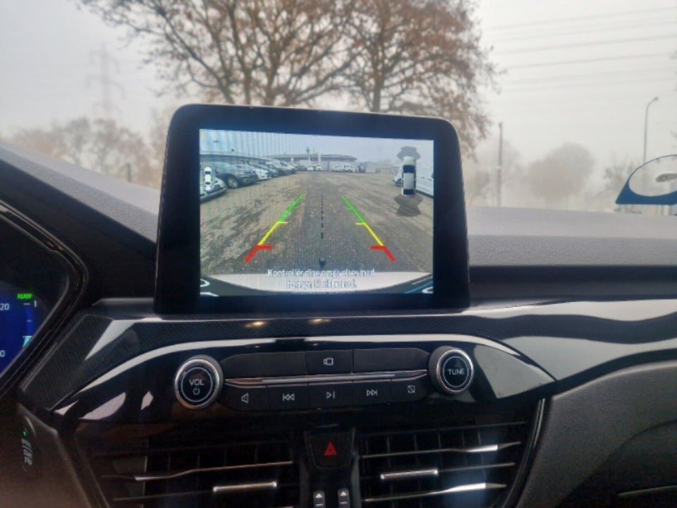 Ford Kuga 2,5 PHEV ST-Line X CVT 5d