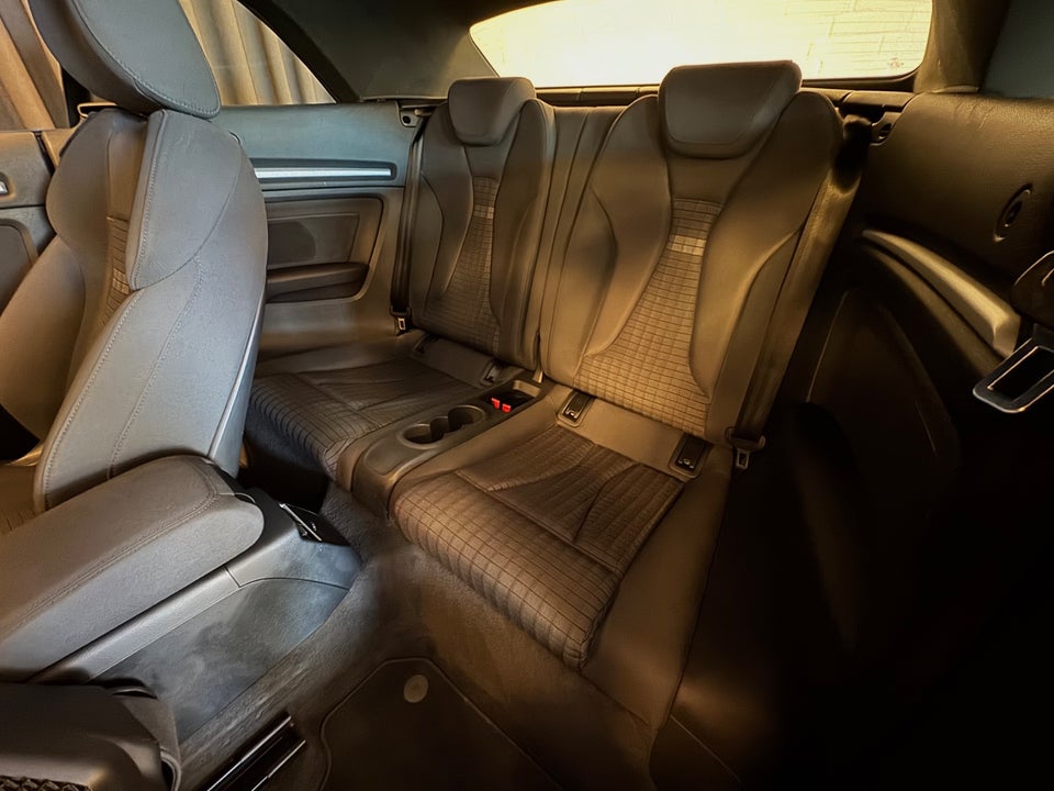 Audi A3 1,4 TFSi 140 Ambiente Cabriolet 2d