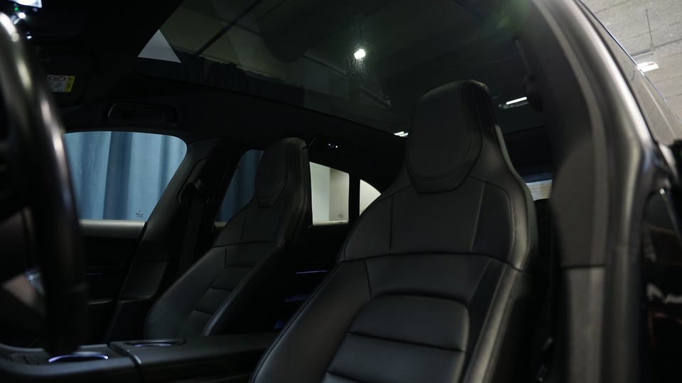 Porsche Taycan 4 Performance+ Cross Turismo 5d