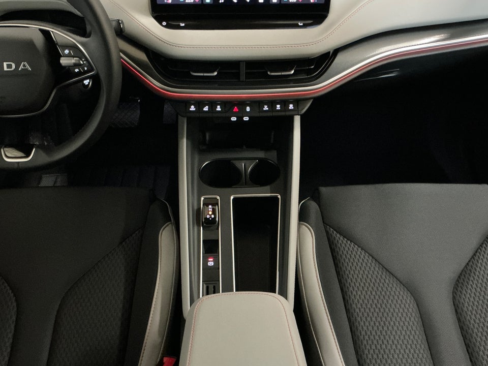 Skoda Elroq 85 iV Lodge 5d
