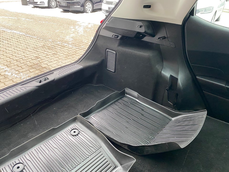 Ford Fiesta 1,5 TDCi 85 Connected Van 5d