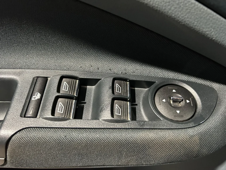 Ford Grand C-MAX 1,0 SCTi 125 Titanium 5d