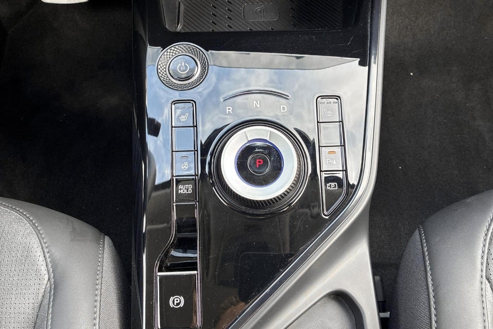 Kia Niro 64 EV Premium 5d