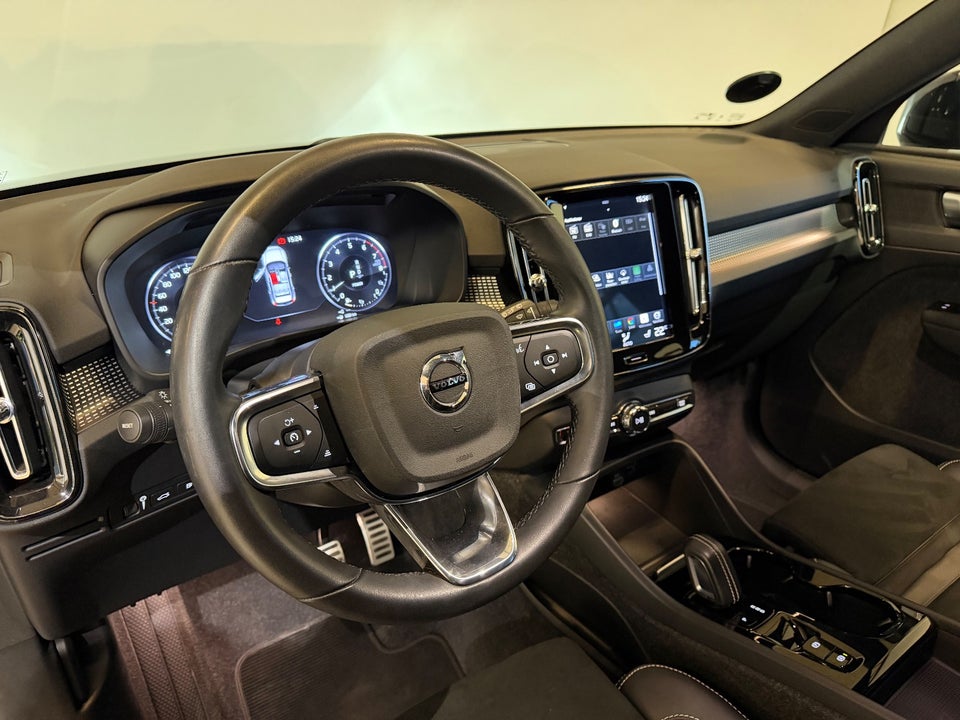 Volvo XC40 1,5 T4 ReCharge R-Design aut. 5d