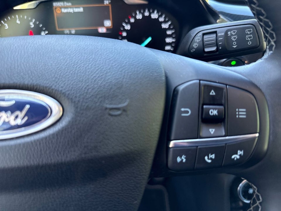 Ford Puma 1,0 EcoBoost mHEV Titanium 5d