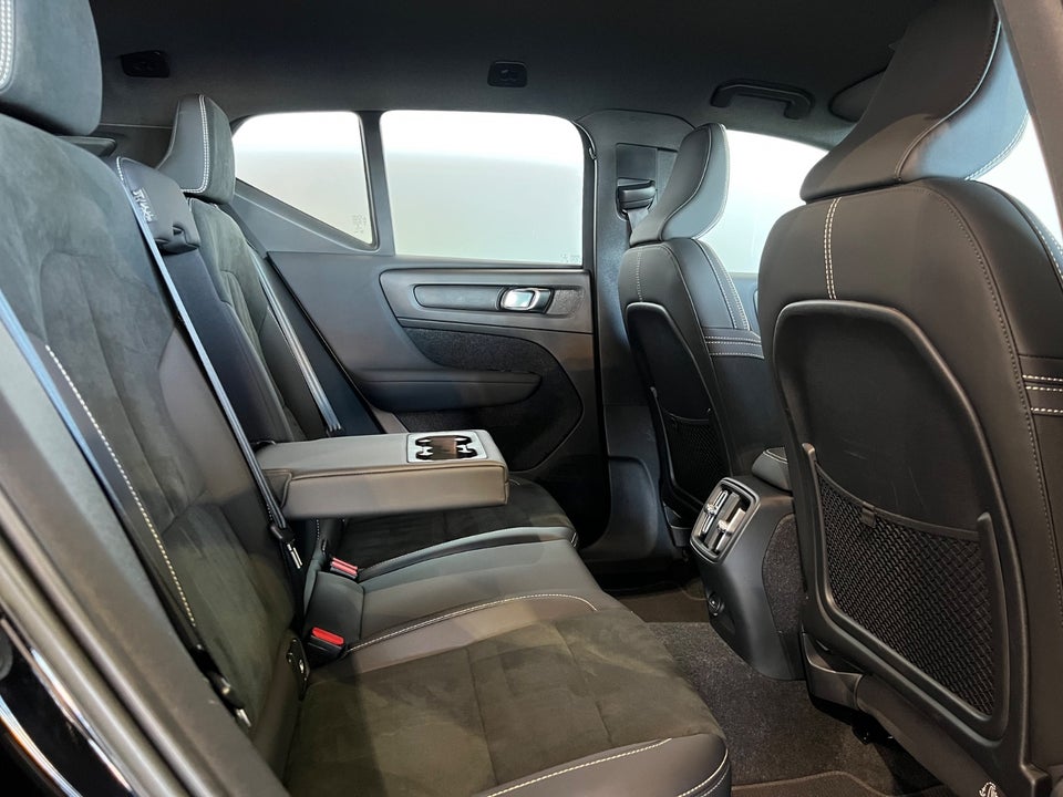 Volvo XC40 P8 ReCharge Twin Plus 5d