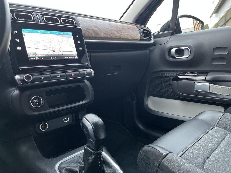 Citroën C3 1,2 PureTech 83 Shine Sport 5d