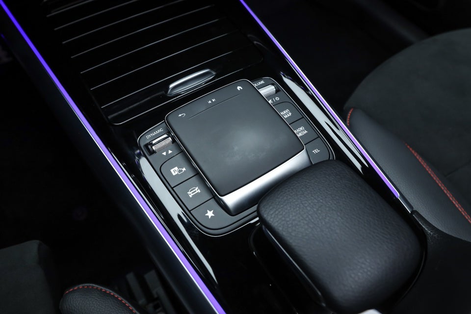 Mercedes EQA350 AMG Line 4Matic 5d