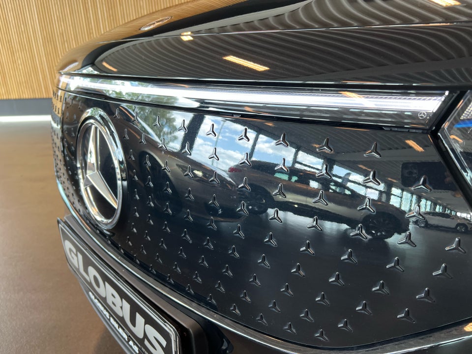 Mercedes EQA300 Progressive 4Matic 5d