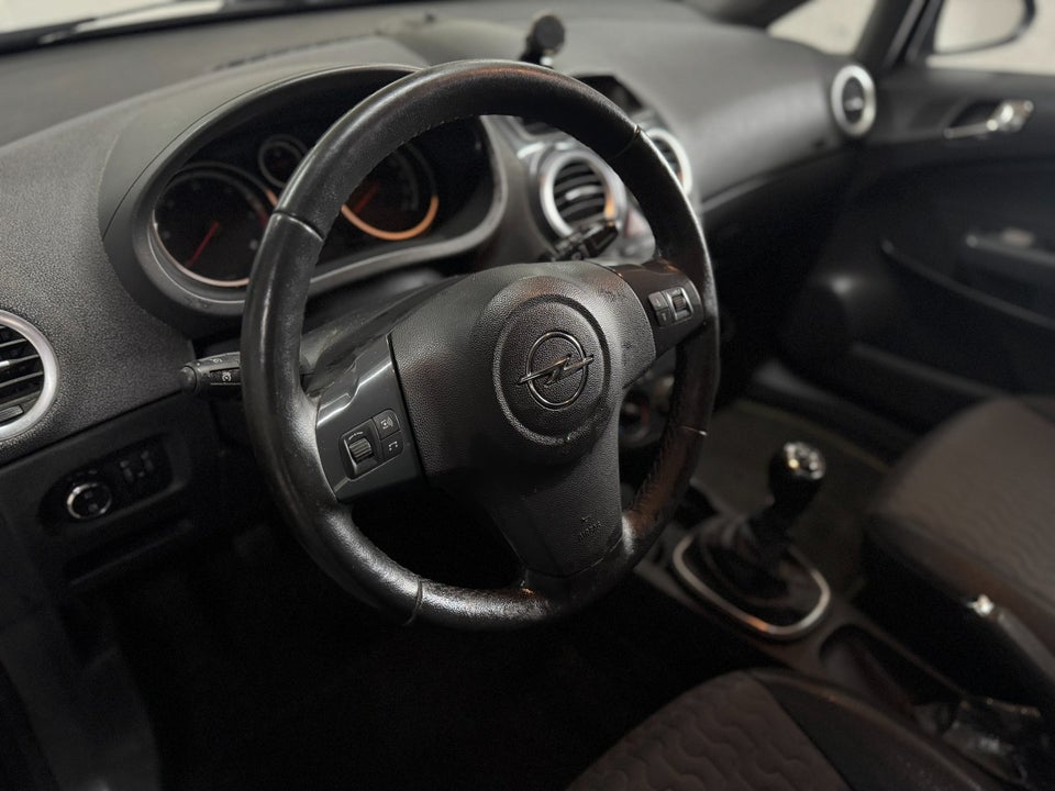 Opel Corsa 1,3 CDTi 95 Cosmo 3d