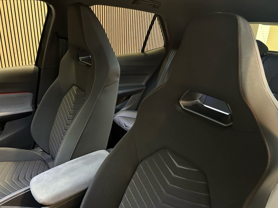 Cupra Born 58 High 5d