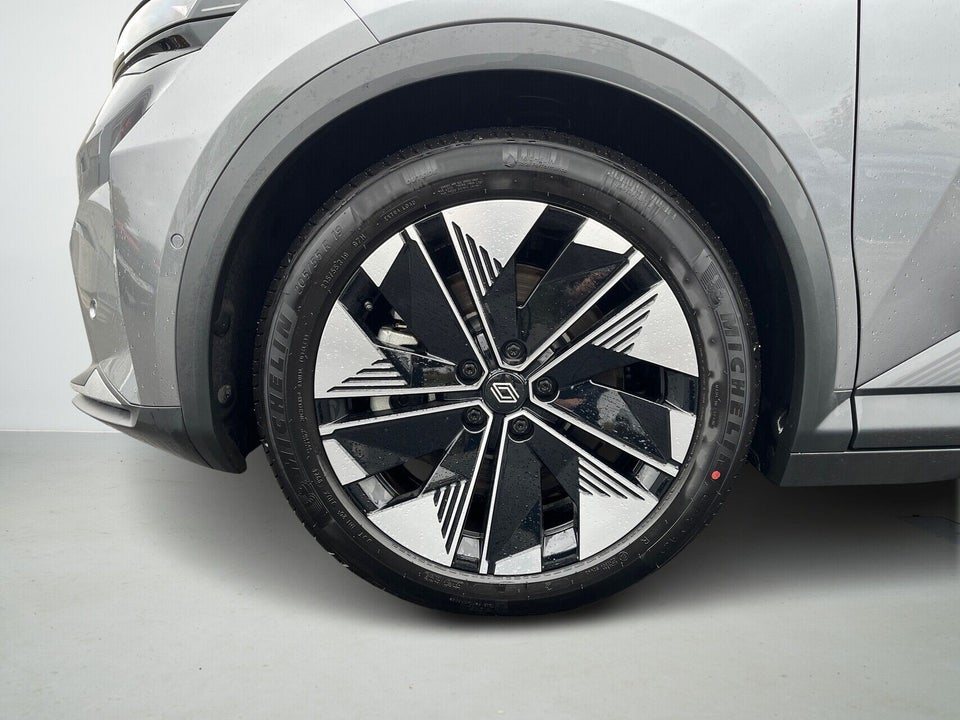 Renault Scenic E-Tech 87 Techno 5d