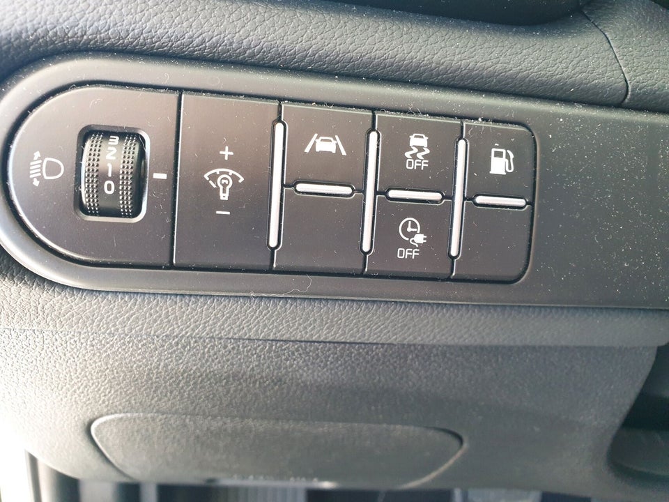 Kia Ceed 1,6 PHEV Prestige SW DCT 5d