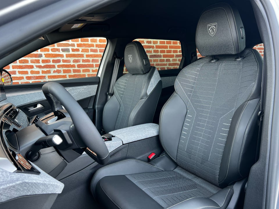 Peugeot e-5008 77 GT Pack 7prs 5d