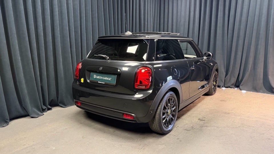 MINI Cooper SE Edition Premium Plus 3d