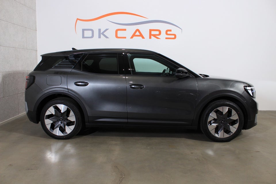 Ford Explorer 84 Premium Extended Range AWD 5d