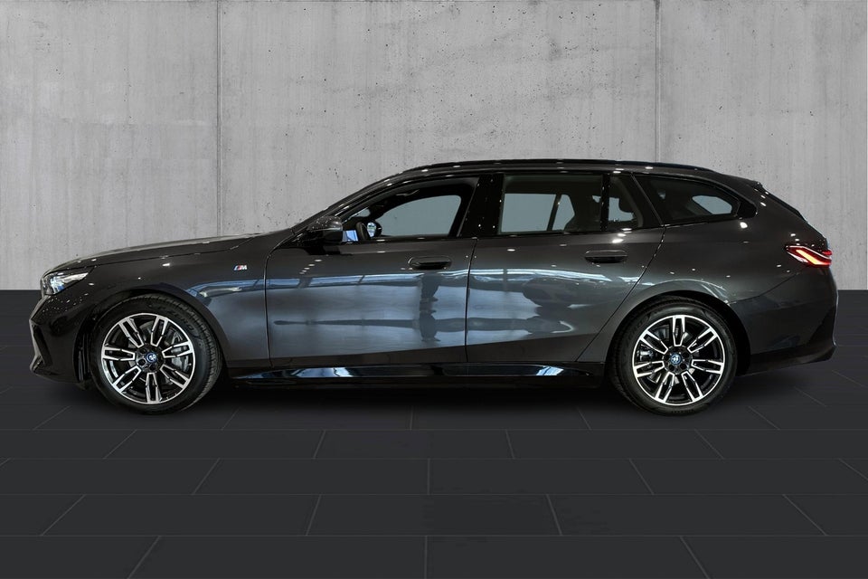 BMW i5 eDrive40 Touring M-Sport 5d