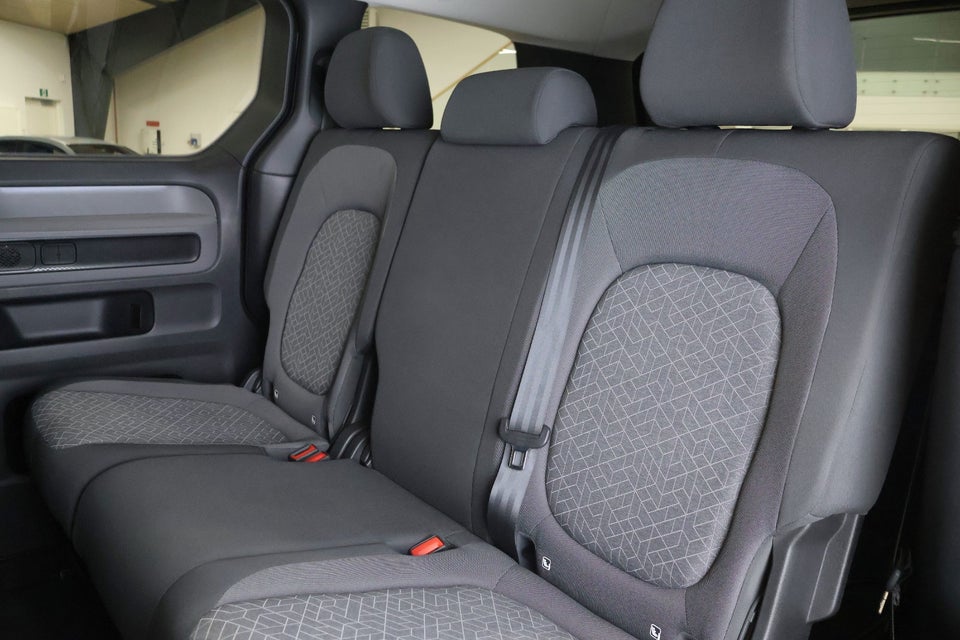 VW ID.Buzz 77 Pro SWB 5d