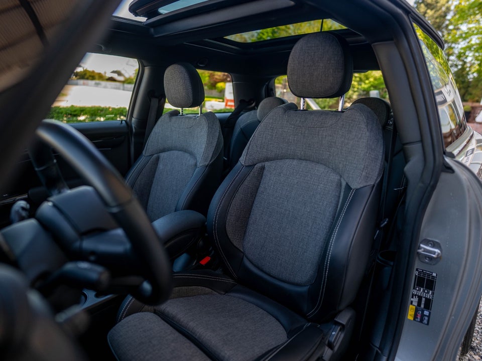 MINI Cooper SE Premium Extra 3d