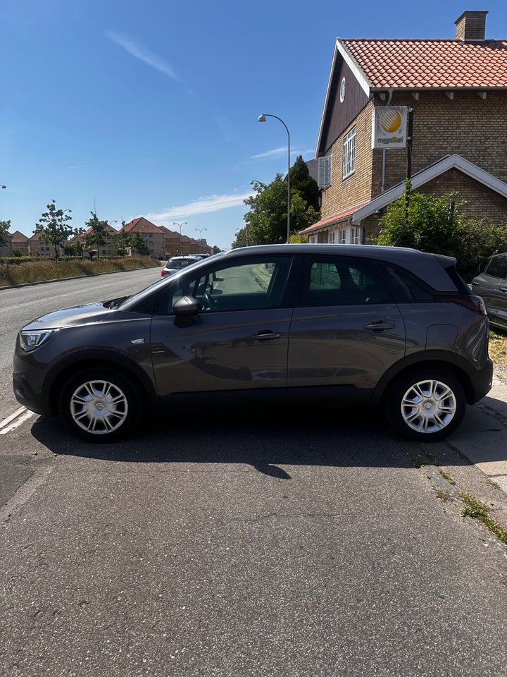 Opel Crossland X 1,2 Excite 5d