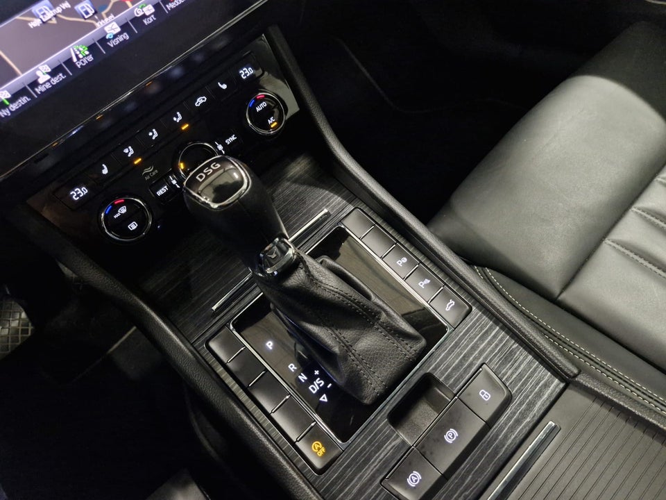 Skoda Superb 1,5 TSi 150 Business Executive Combi DSG 5d