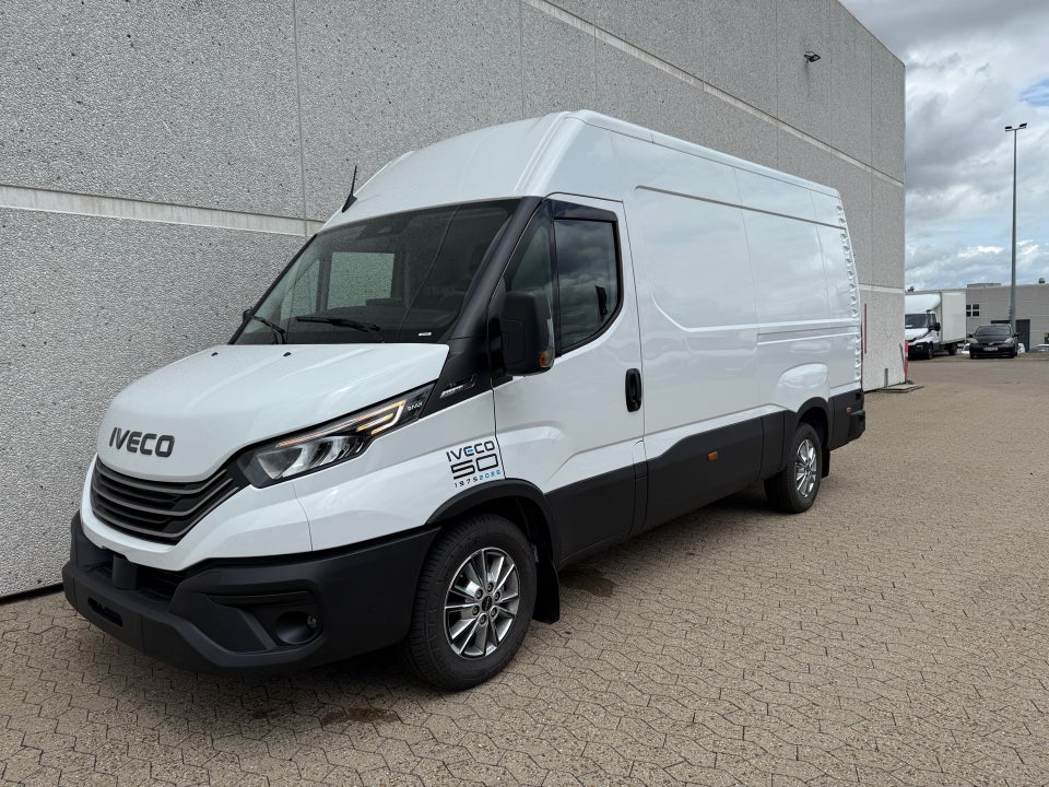 Iveco Daily 3,0 35S18 12m³ Van AG8