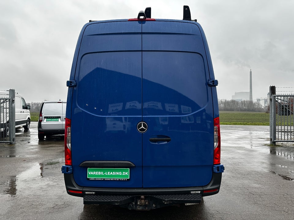 Mercedes Sprinter 319 3,0 CDi A2 Kassevogn aut. RWD