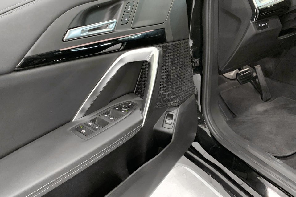 BMW iX1 xDrive30 5d