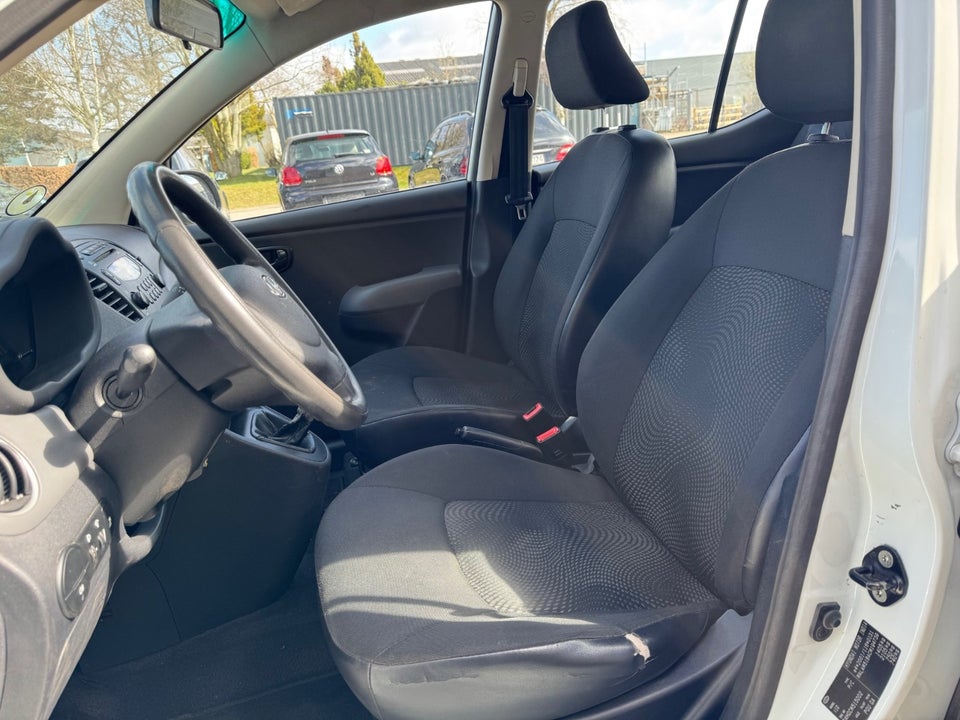 Hyundai i10 1,1 Classic 5d