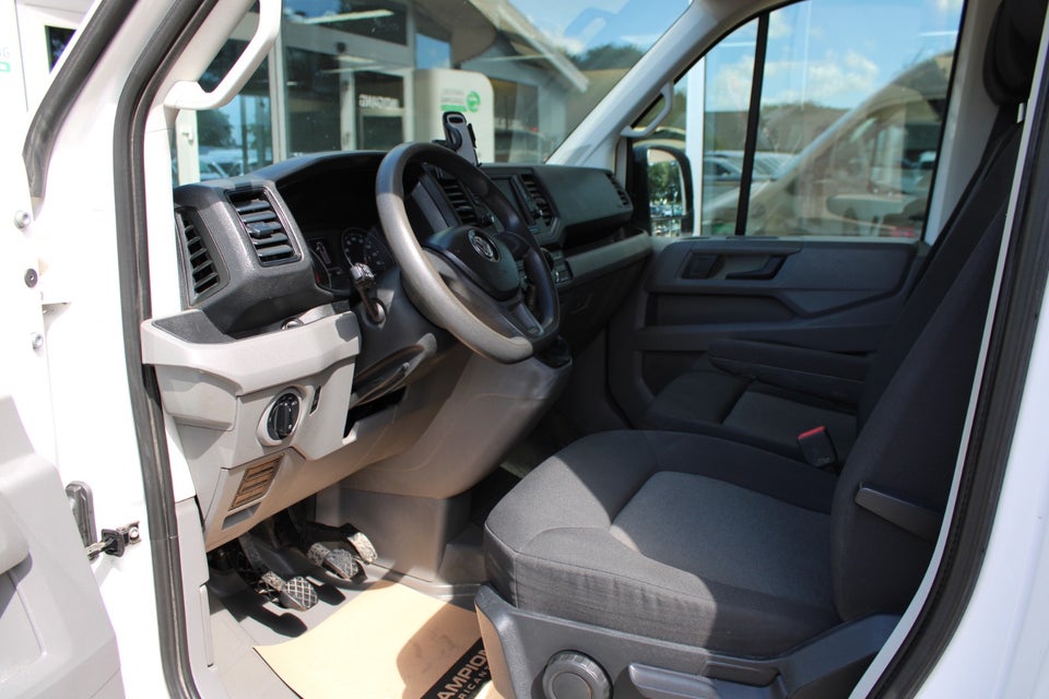 VW Crafter 35 2,0 TDi 140 Kassevogn L3H2
